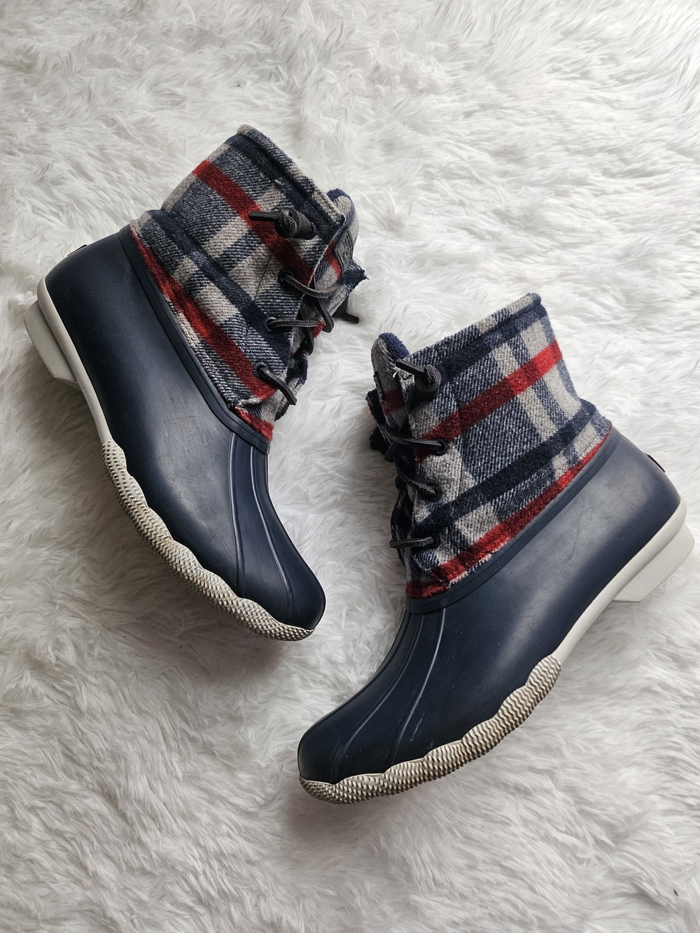 Sperry Plaid Wool Lace-Up Boot in Navy, Red, Gray